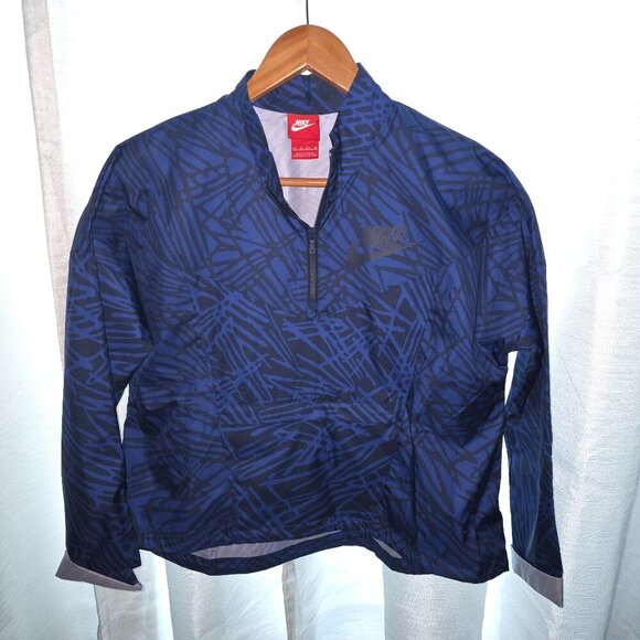 Nike 1/4 Zip Packable Woman's Jacket Windbreaker Size XS - Picture 1 of 9